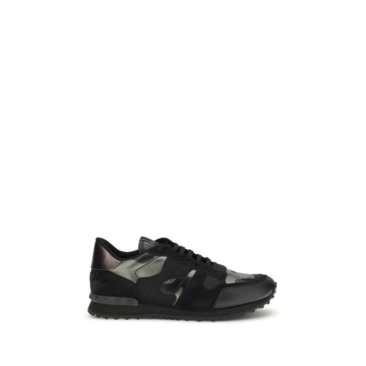 Valentino Garavani Schwarze Bos Taurus Kalbsleder Sneaker by Valentino Garavani