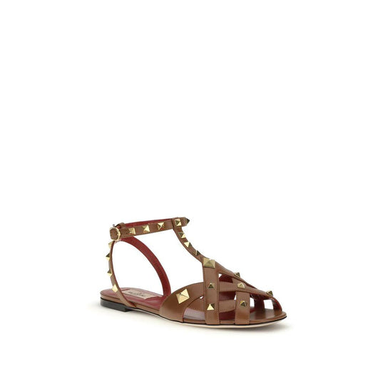 Valentino Garavani Braune Sandalen aus Ziegenleder mit Riemenverschluss by Valentino Garavani