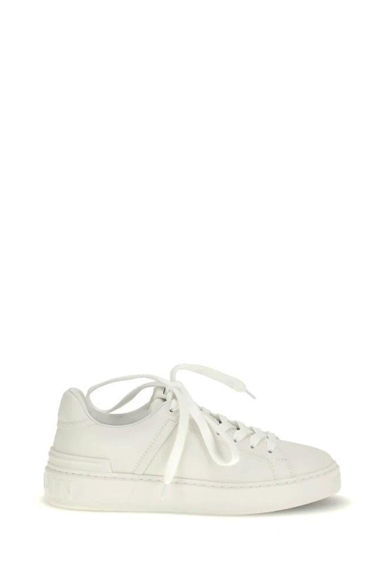 Balmain Weiße Bos Taurus Kalbsleder Low-Top-Sneaker by Balmain