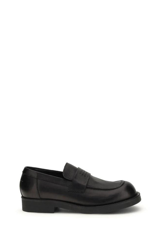 MM6 Schwarze Bos Taurus Kalbsleder Loafer zum Hineinschlüpfen by MM6