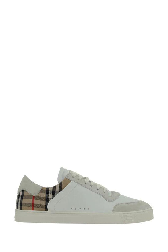 Burberry Weiße Low-Top-Sneaker aus Gummi by Burberry