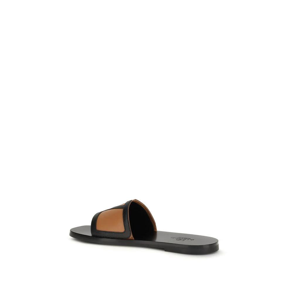 Valentino Garavani Schwarze Sandalen aus Ziegenleder by Valentino Garavani