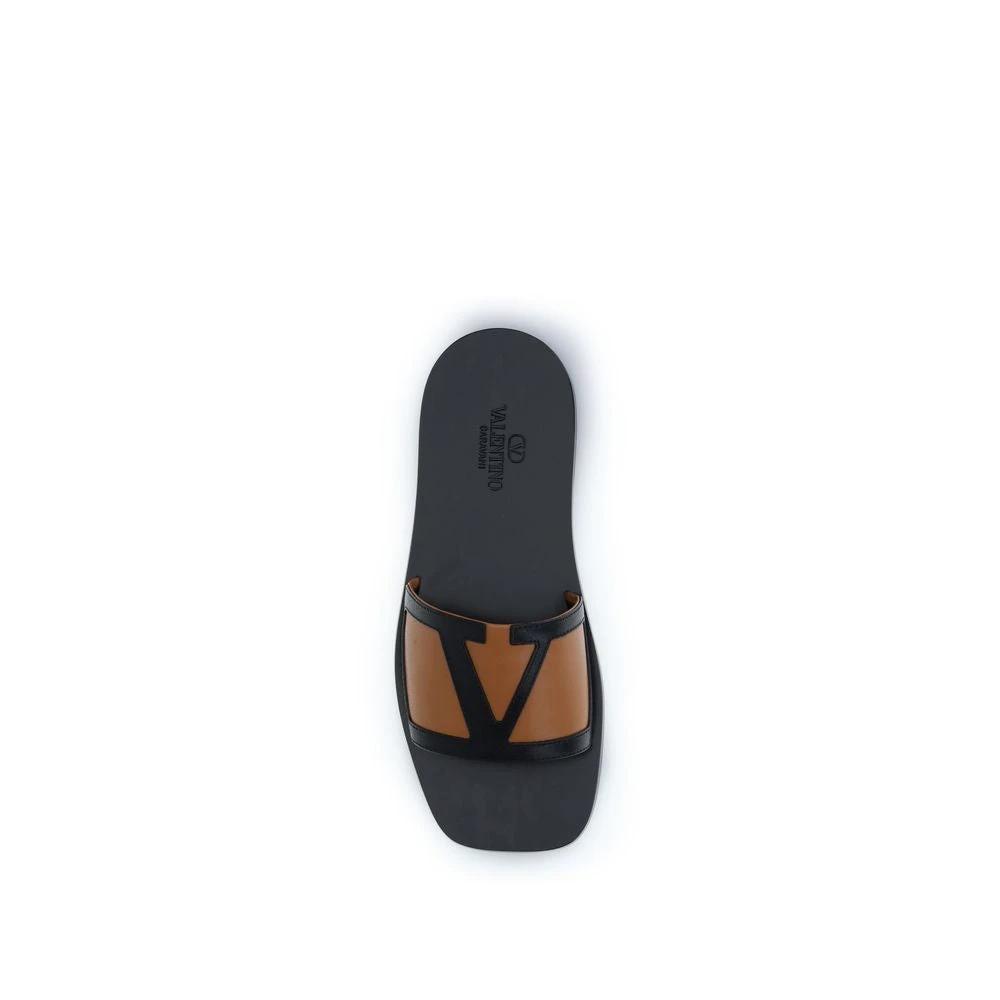 Valentino Garavani Schwarze Sandalen aus Ziegenleder by Valentino Garavani