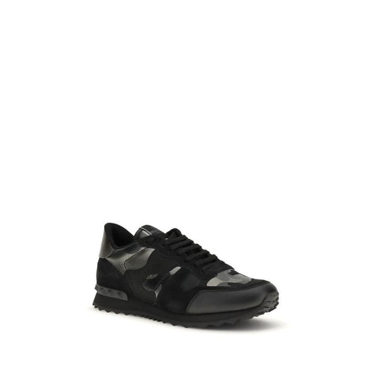 Valentino Garavani Schwarze Bos Taurus Kalbsleder Sneaker by Valentino Garavani