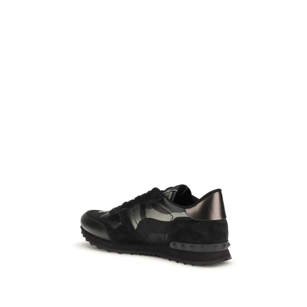 Valentino Garavani Schwarze Bos Taurus Kalbsleder Sneaker by Valentino Garavani