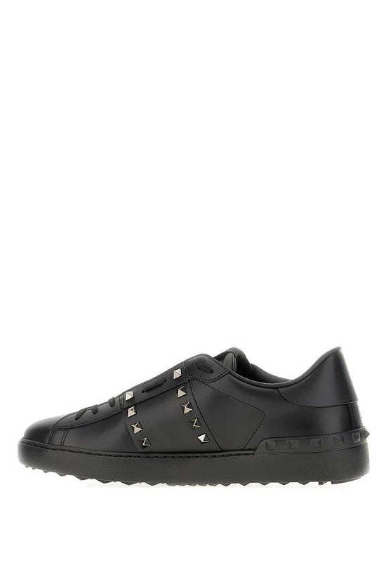 Valentino Garavani Schwarze Leder Low-Top-Sneaker by Valentino Garavani