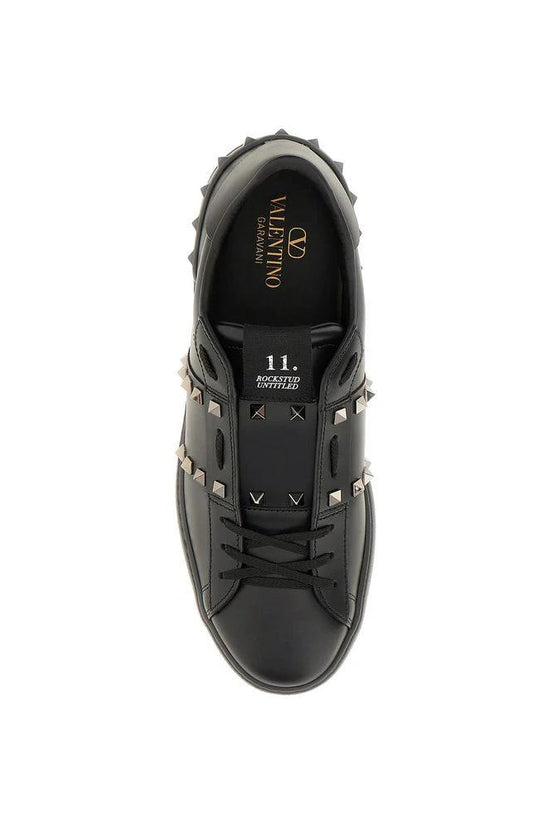 Valentino Garavani Schwarze Leder Low-Top-Sneaker by Valentino Garavani
