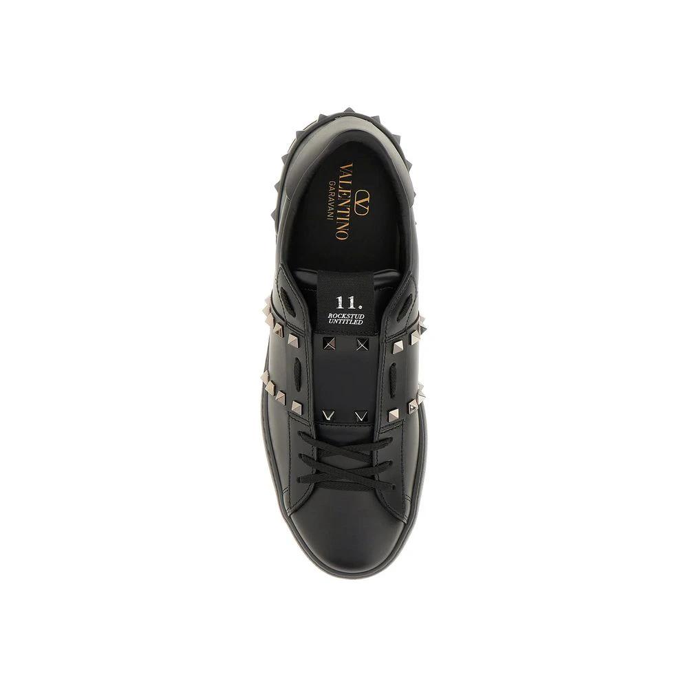 Valentino Garavani Schwarze Leder Low-Top-Sneaker by Valentino Garavani