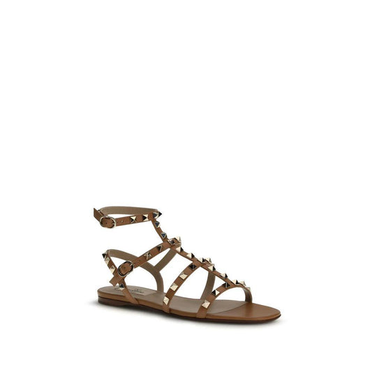Valentino Garavani Beige Kalbsleder Bos Taurus Flache Sandalen by Valentino Garavani