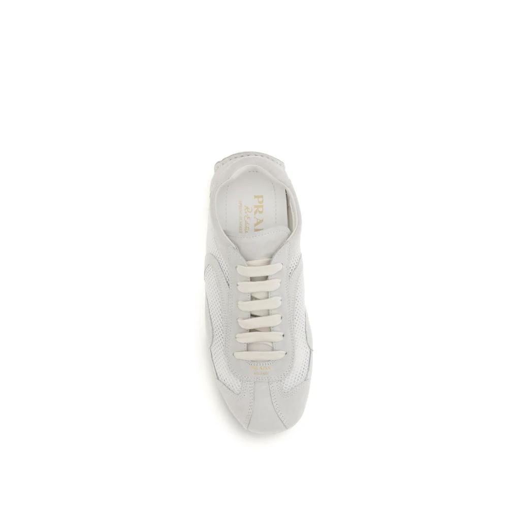 Prada Weiße Stoff-Sneaker mit niedrigem Schaft by Prada
