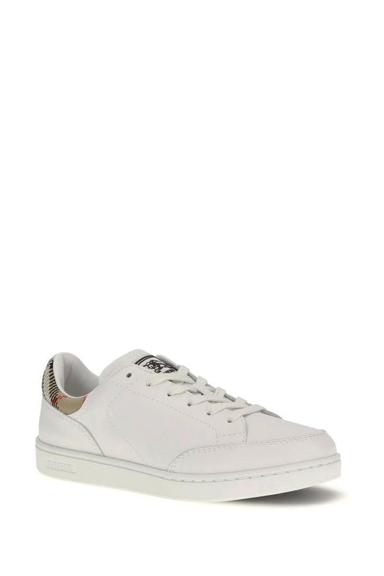 Burberry Weiße Low-Top-Sneaker aus Kalbsleder Bos Taurus by Burberry