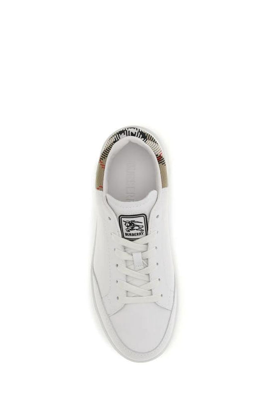 Burberry Weiße Low-Top-Sneaker aus Kalbsleder Bos Taurus by Burberry