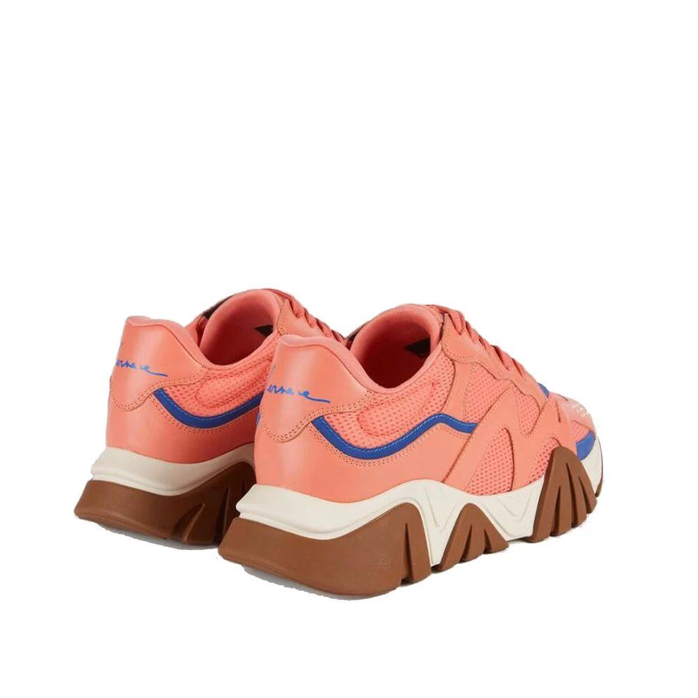 Versace Orangefarbene Leder-Sneaker mit klobiger Sohle by Versace