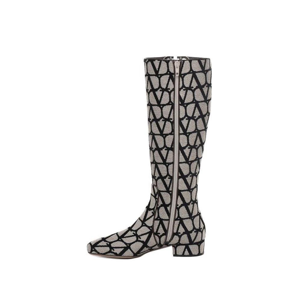 Valentino Garavani Stiefel Beige | ELORÉ by Valentino Garavani