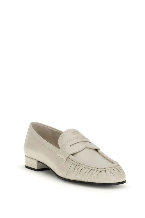 Prada Beige Kalbsleder Bos Taurus Slipper-Loafer by Prada
