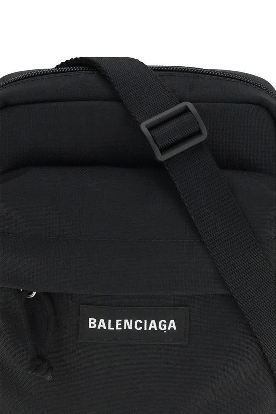 Balenciaga Schwarze Schultertasche aus Polyamid by Balenciaga
