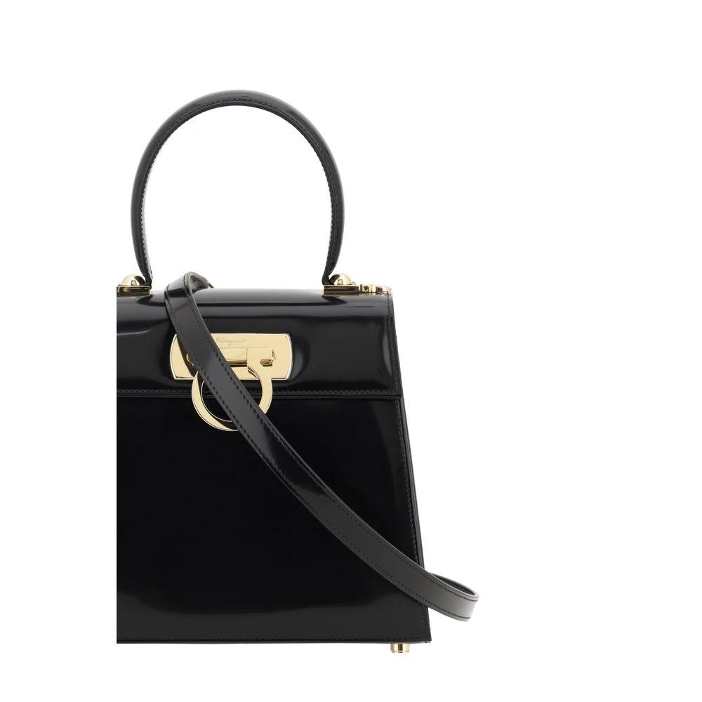 Ferragamo Schwarze Kalbsleder Bos Taurus Handtasche by Ferragamo