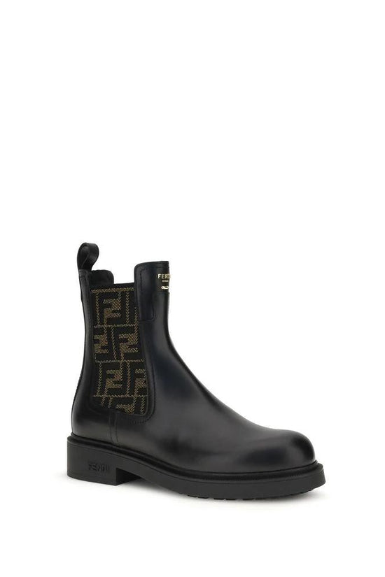 Fendi Schwarze Ankle Boots aus Kalbsleder Bos Taurus by Fendi