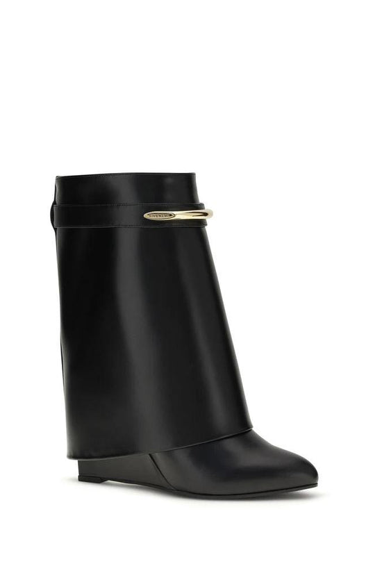 Givenchy Schwarze Ankle Boots aus Kalbsleder Bos Taurus by Givenchy
