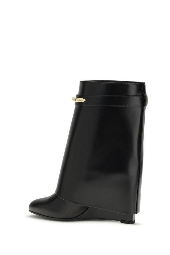 Givenchy Schwarze Ankle Boots aus Kalbsleder Bos Taurus by Givenchy
