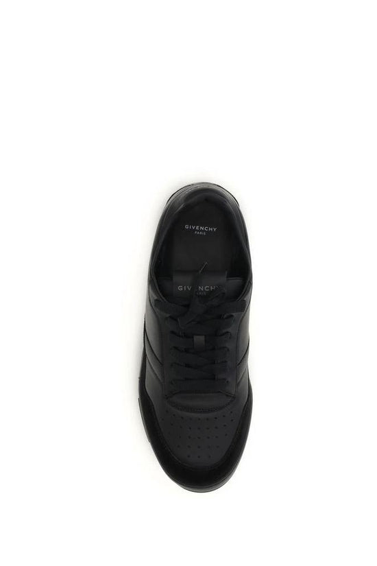 Givenchy Schwarze Kalbsleder Bos Taurus Low-Top-Sneaker by Givenchy