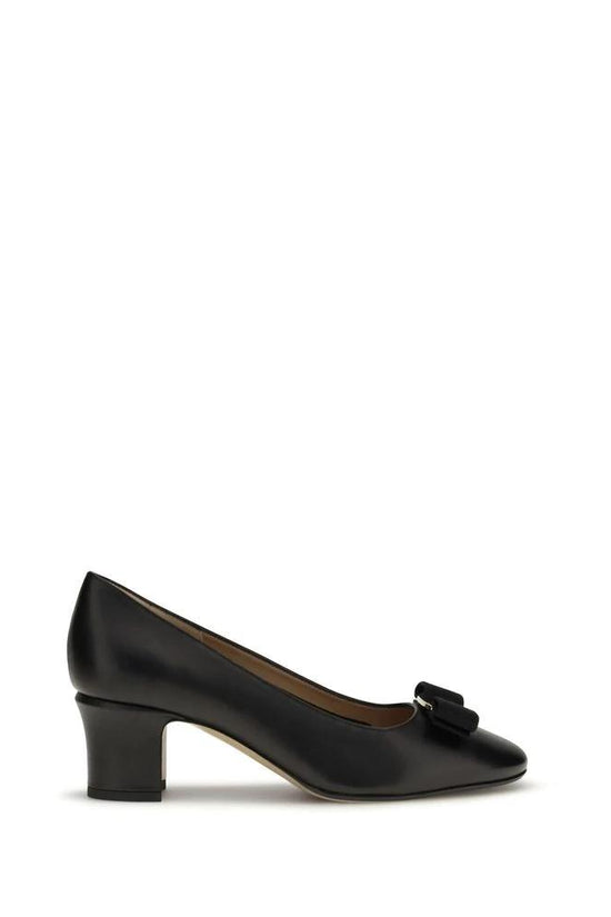 Ferragamo Schwarze Pumps aus Kalbsleder Bos Taurus by Ferragamo