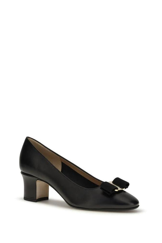 Ferragamo Schwarze Pumps aus Kalbsleder Bos Taurus by Ferragamo