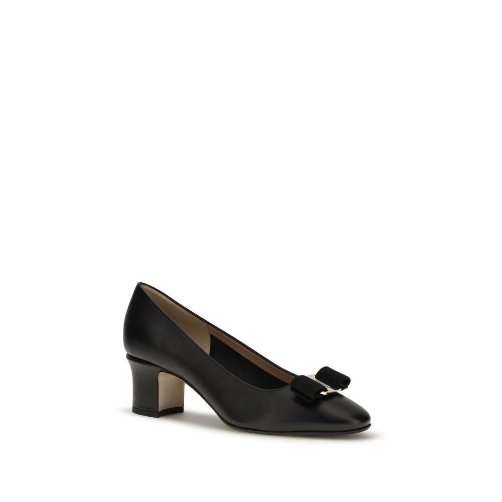 Ferragamo Schwarze Pumps aus Kalbsleder Bos Taurus by Ferragamo
