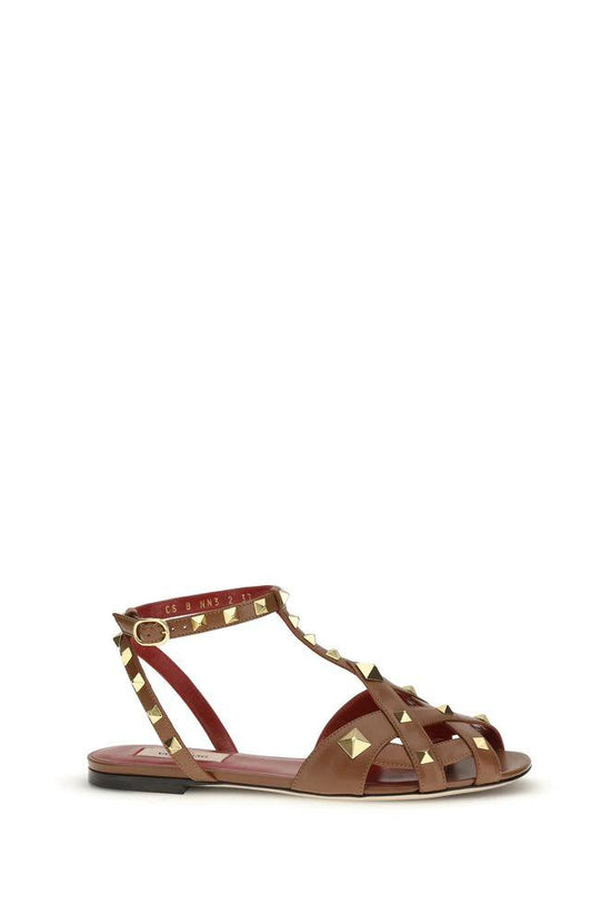 Valentino Garavani Braune Sandalen aus Ziegenleder mit Riemenverschluss by Valentino Garavani