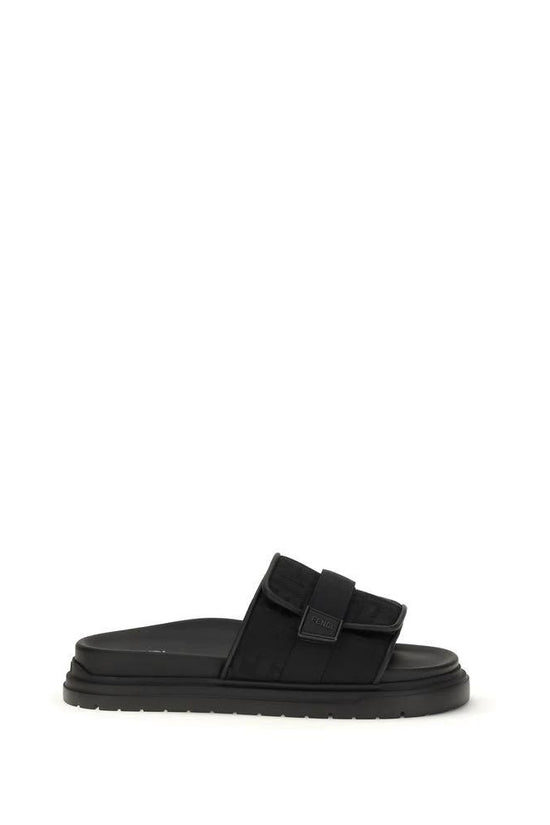 Fendi Schwarze Sandalen aus Polyamid by Fendi