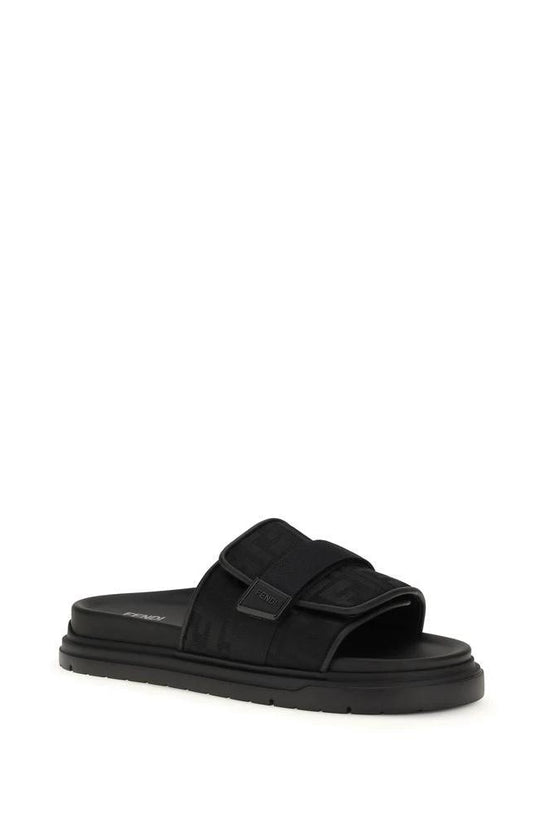 Fendi Schwarze Sandalen aus Polyamid by Fendi