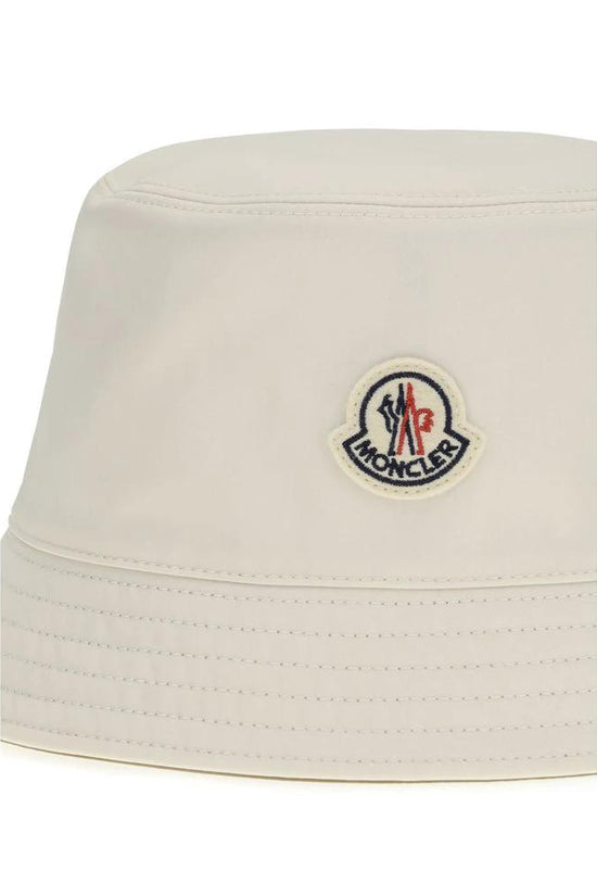 Moncler Weißer Eimerhut aus Polyester by Moncler