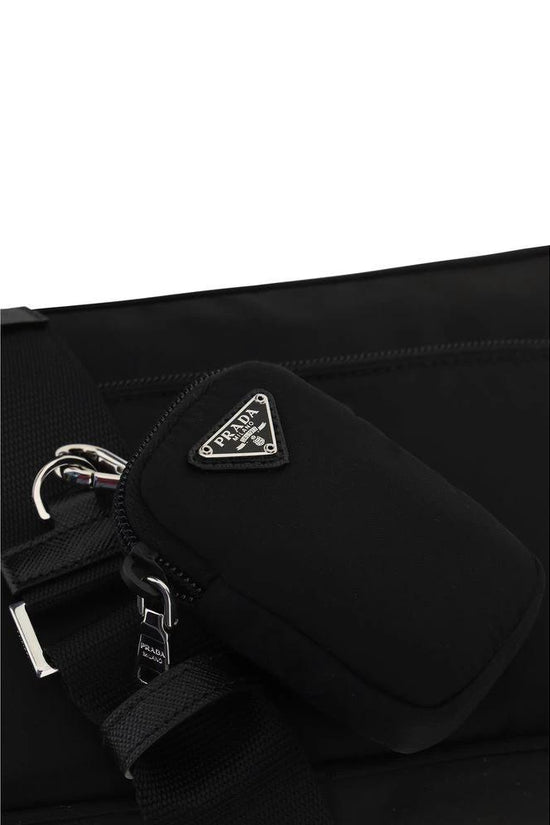 Prada Schwarze Schultertasche aus Nylon by Prada