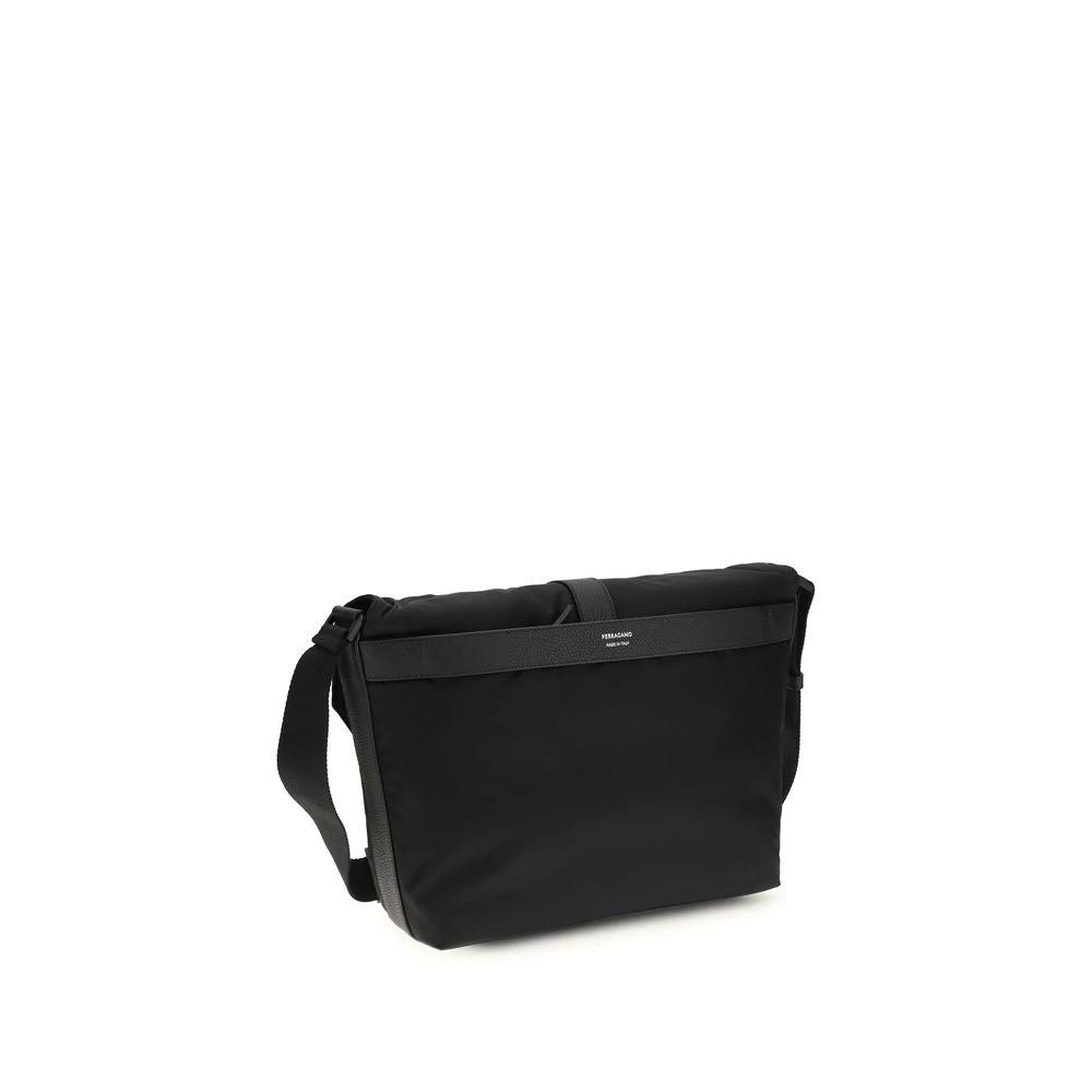 Ferragamo Schwarze Schultertasche aus Nylon by Ferragamo