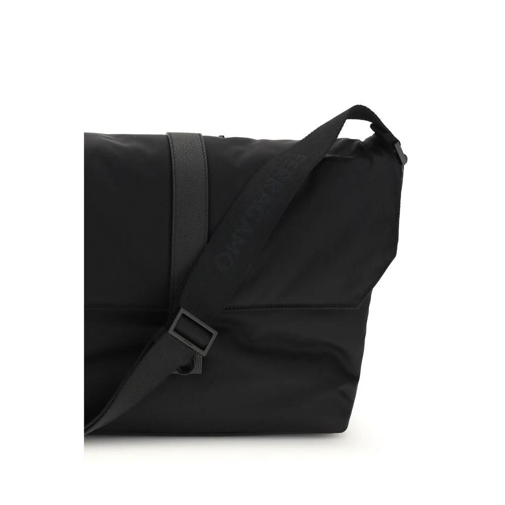 Ferragamo Schwarze Schultertasche aus Nylon by Ferragamo