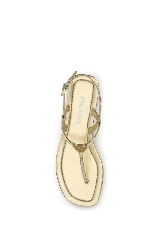 Prada Sandalen aus silbernem Kalbsleder Bos Taurus by Prada