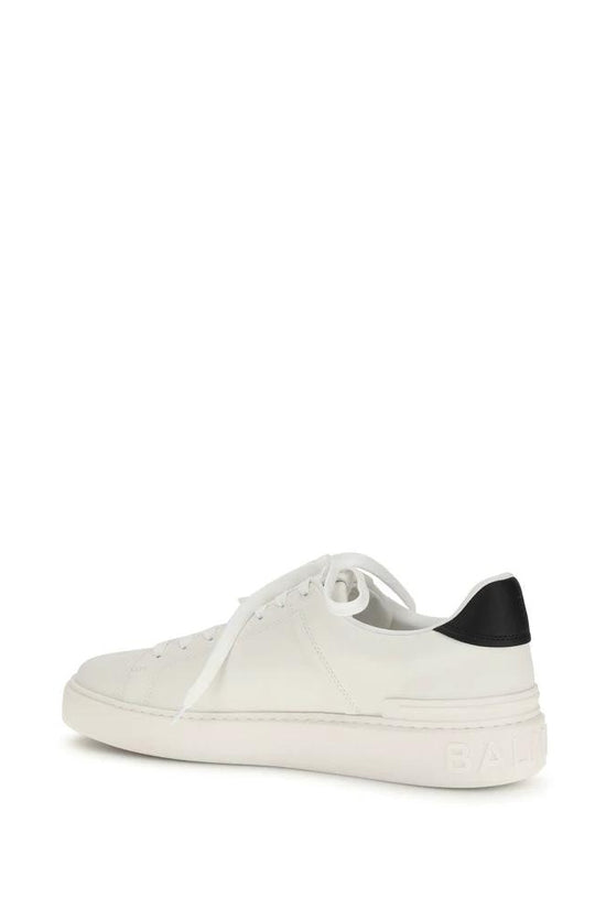 Balmain Weiße Bos Taurus Kalbsleder Low-Top-Sneaker by Balmain