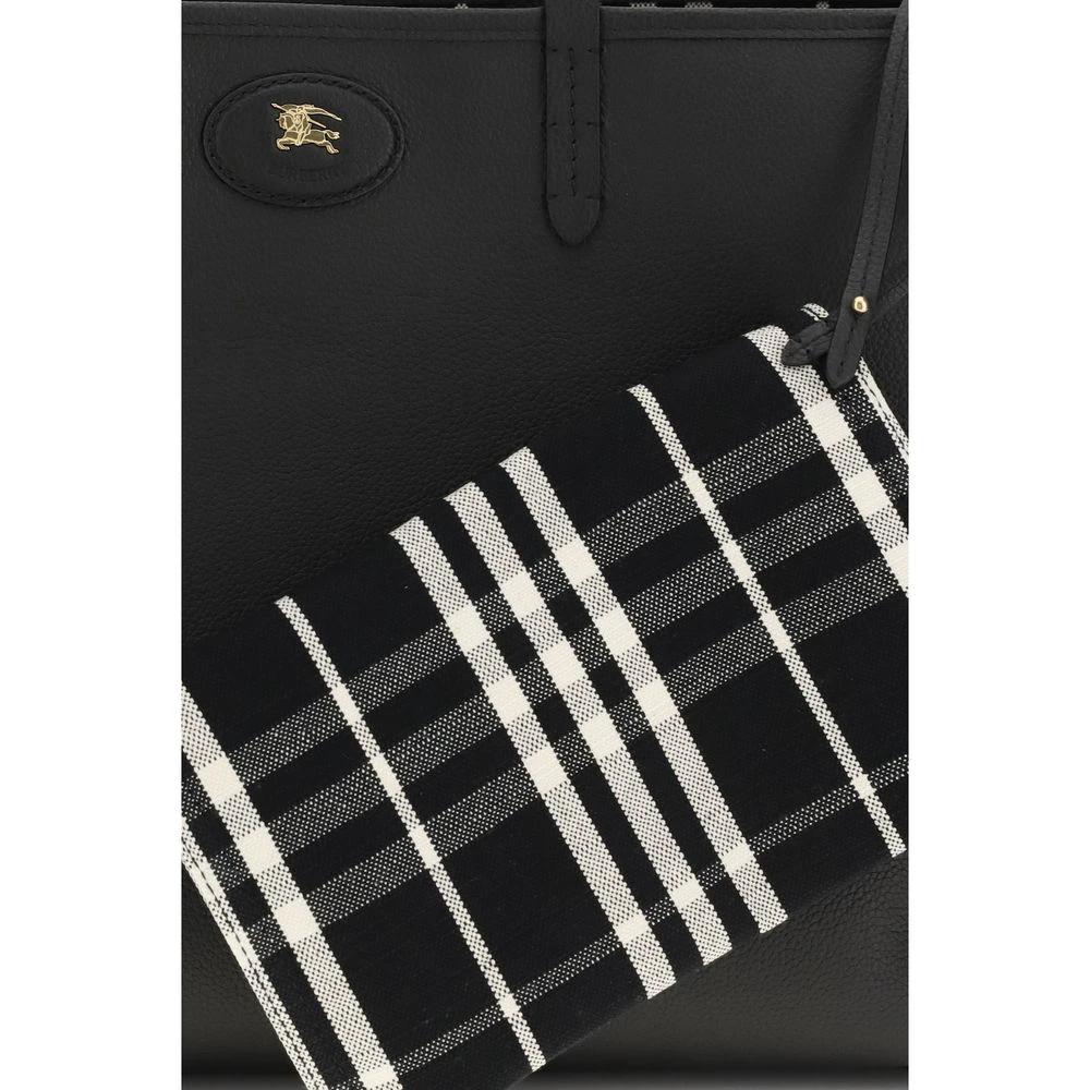 Burberry Schwarze Bos Taurus Kalbsleder Schultertasche by Burberry