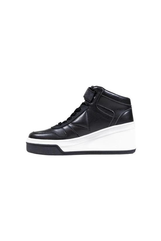 Guess Schwarze Plateau-Sneaker aus Polyethylen by Guess