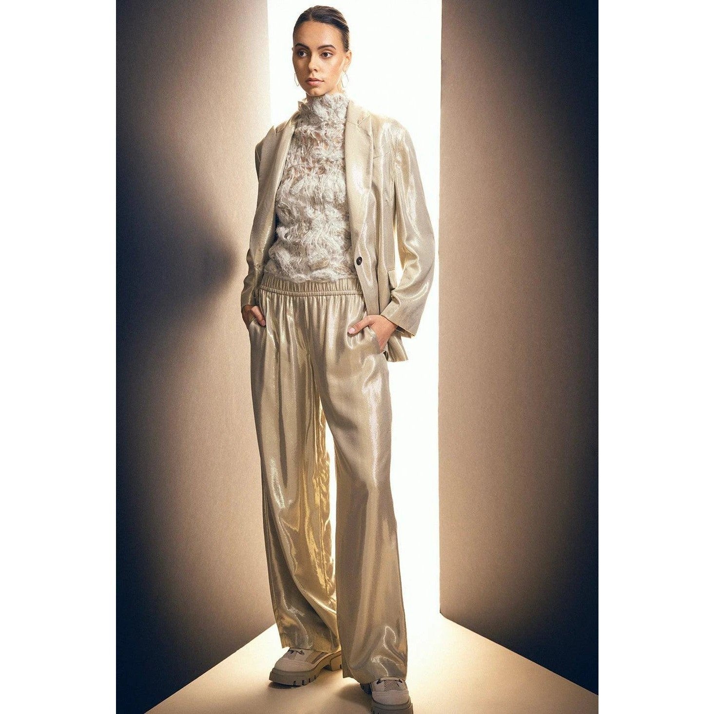 Brunello Cucinelli Goldene Freizeithose aus Viskose by Brunello Cucinelli