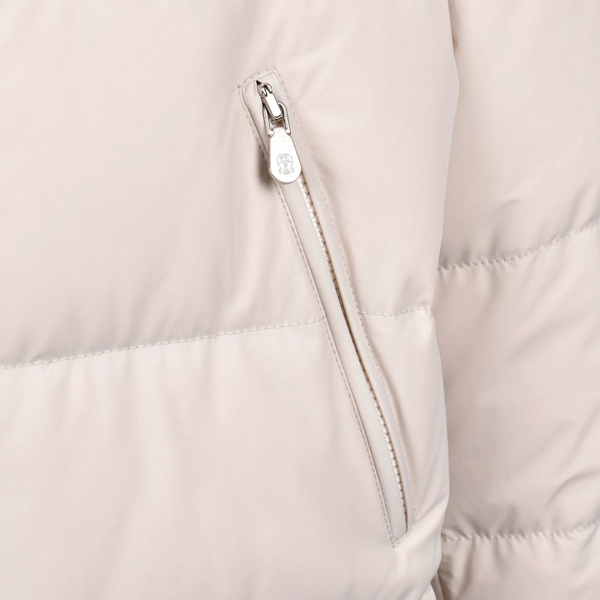 Brunello Cucinelli Weiße Polyamid-Jacke in voller Länge by Brunello Cucinelli