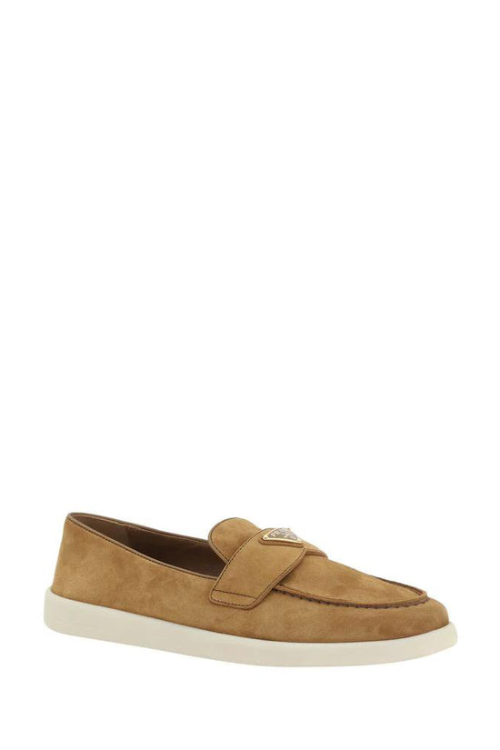 Prada Braune Kalbsleder Bos Taurus Loafer zum Hineinschlüpfen by Prada