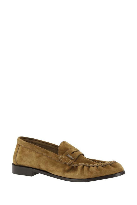 Saint Laurent Braune Kalbsleder Bos Taurus Loafer zum Hineinschlüpfen by Saint Laurent