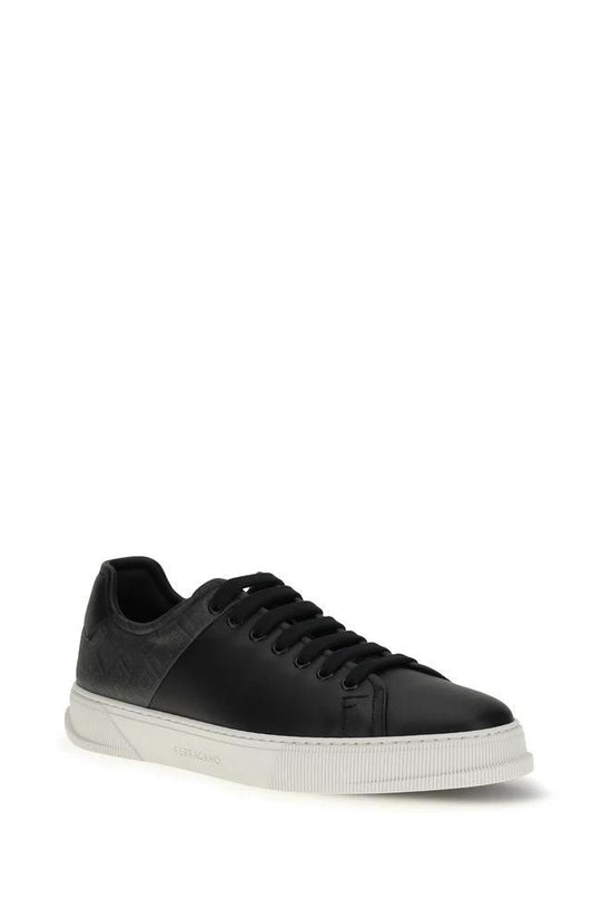 Ferragamo Schwarze Bos Taurus Kalbsleder Low-Top-Sneaker by Ferragamo