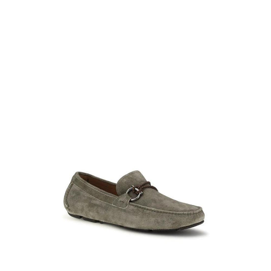 Ferragamo Graue Kalbsleder Bos Taurus Slipper-Loafer by Ferragamo