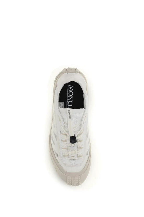Moncler Weiße Sneaker aus Polyester für sportliche Looks by Moncler