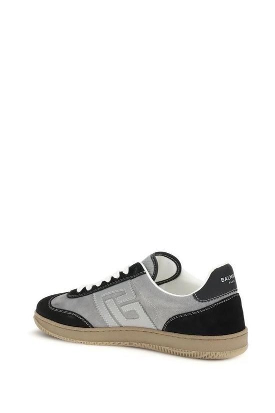Balmain Graue Kalbsleder Bos Taurus Low-Top-Sneaker by Balmain