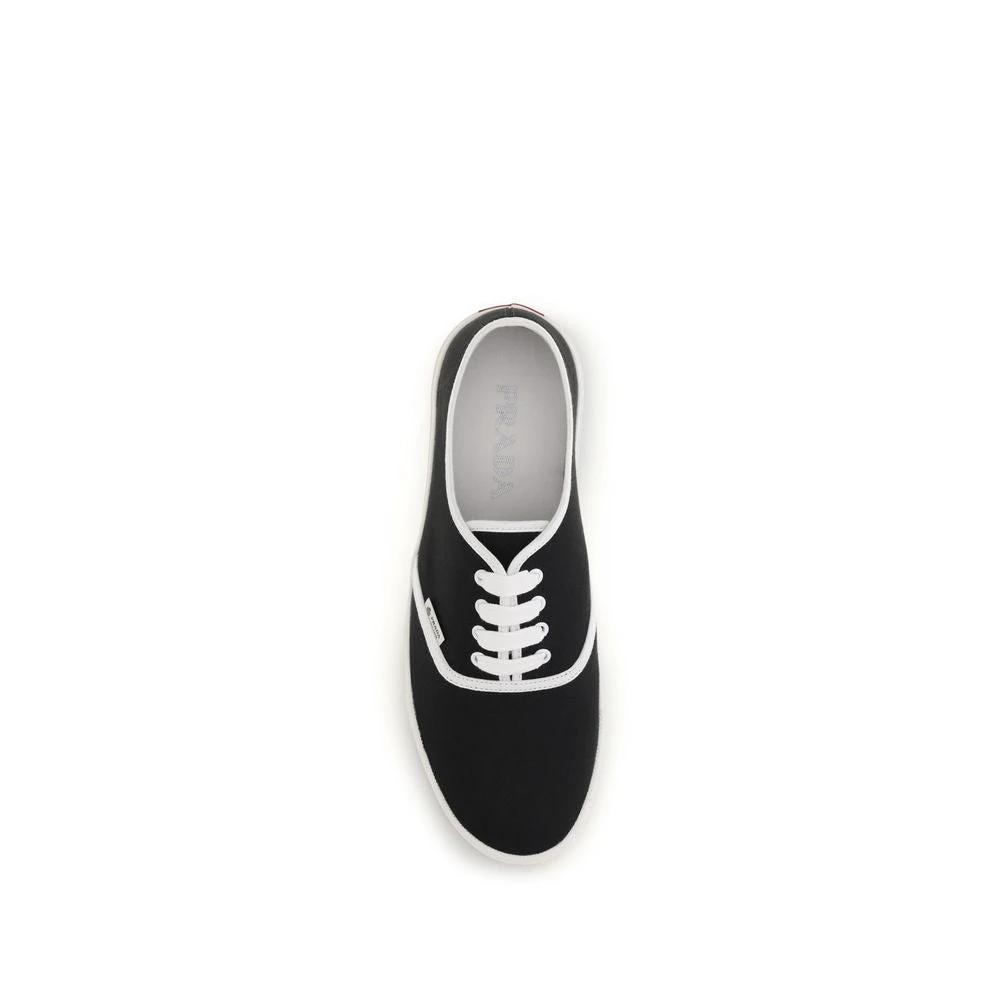 Prada Schwarze Low-Top-Sneaker aus Baumwolle by Prada
