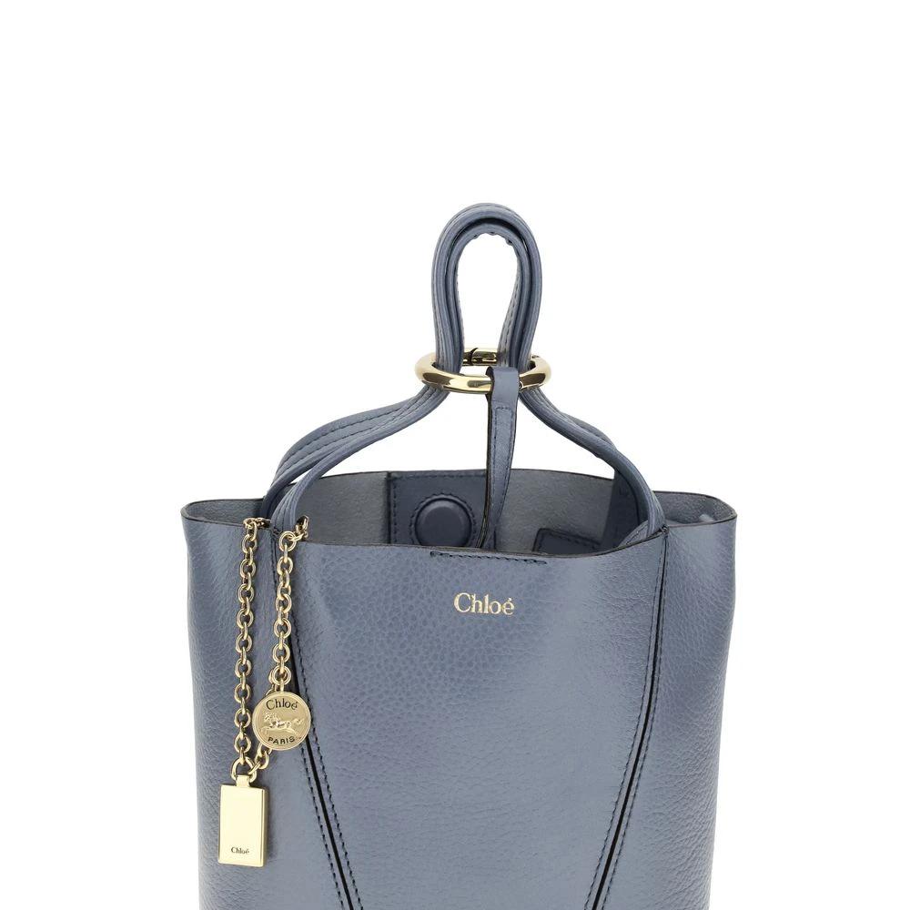 Chloé Schultertasche aus blauem Kalbsleder Bos Taurus by Chloé