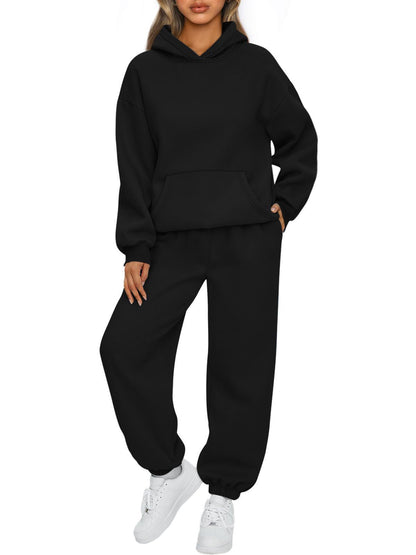 Damen Hoodie Und Hose Set Alltagslookkomfort GebürstetesFleecegewebe HaptikFaszination in Schwarz, bequeme Passform und klare Silhouette.